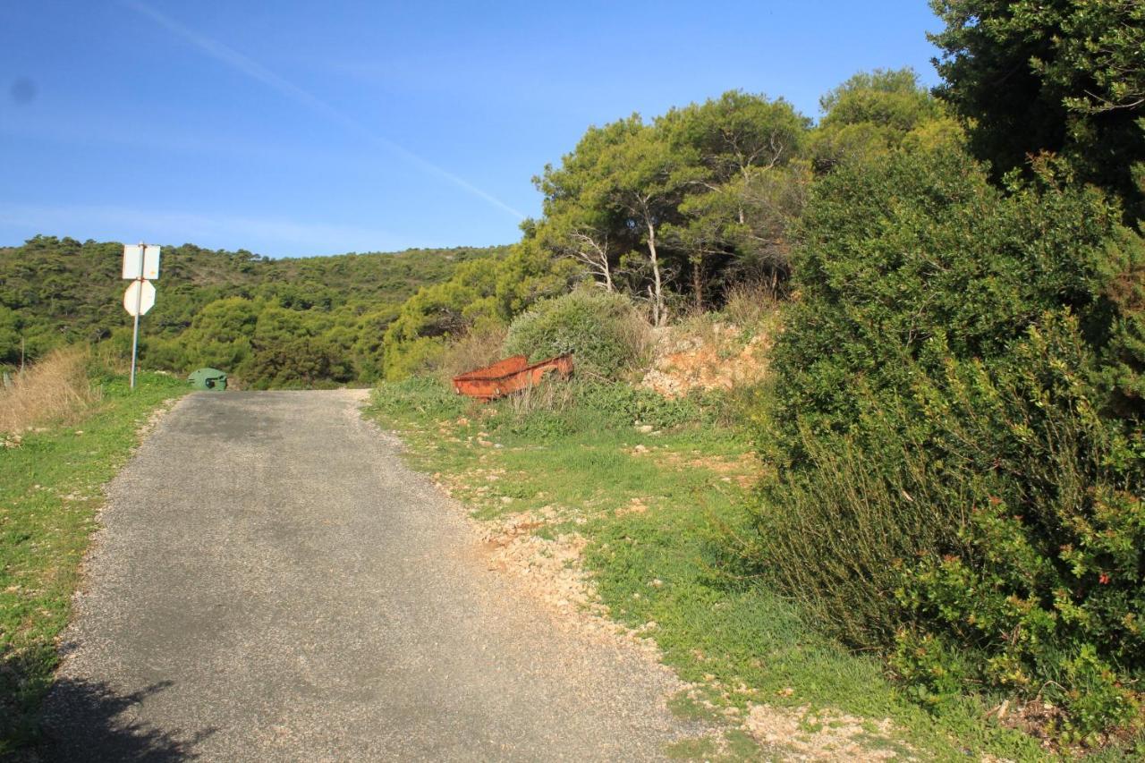 Apartments By The Sea Milna, Vis - 8913 Buitenkant foto